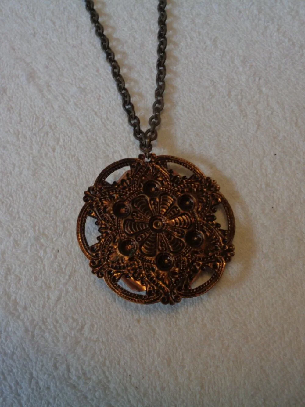 KINGLY RETRO COSPLAY BIG COPPERY & METAL PENDANT ON CHAIN
